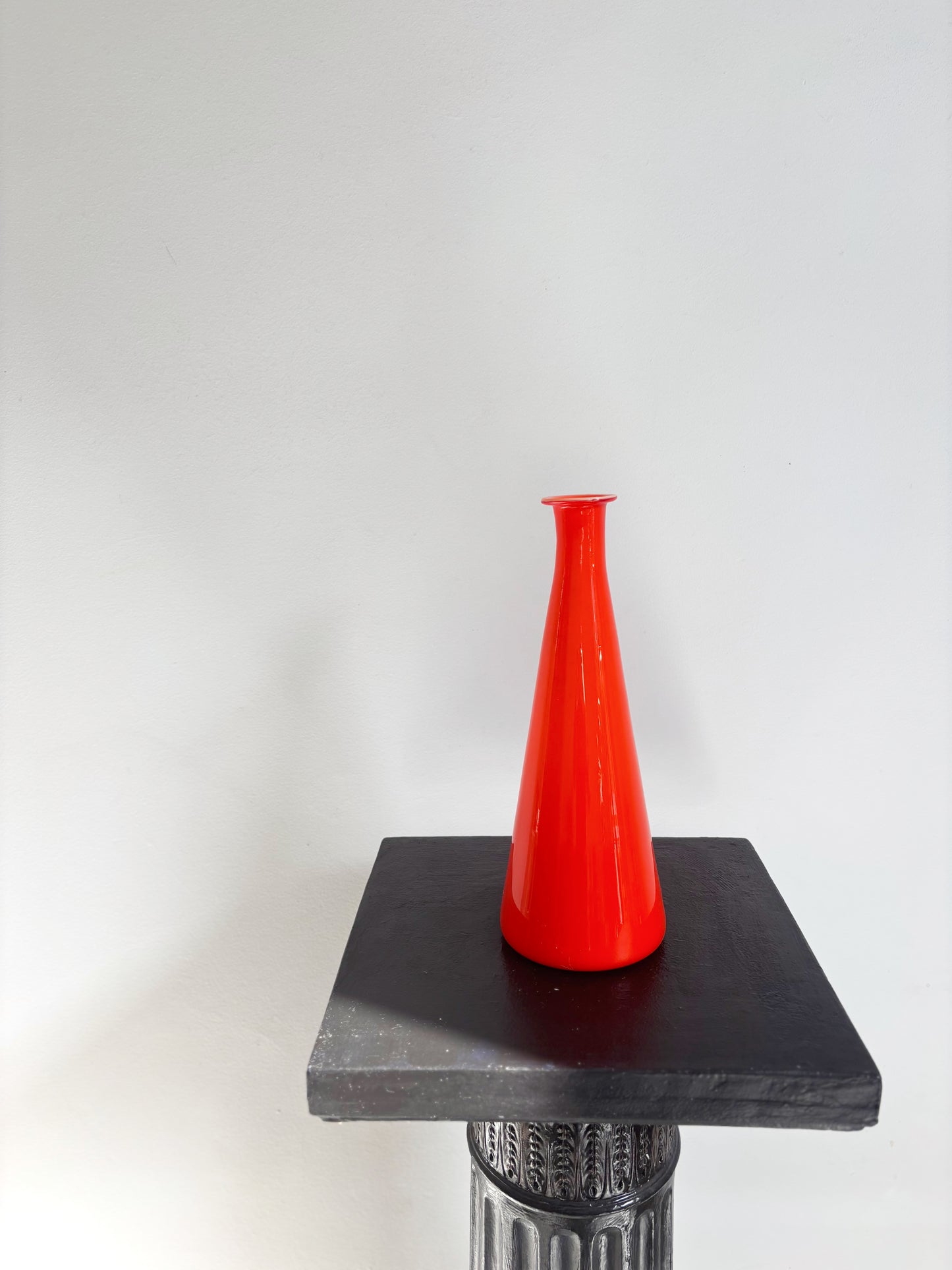 Vase orange en opaline d'Empoli