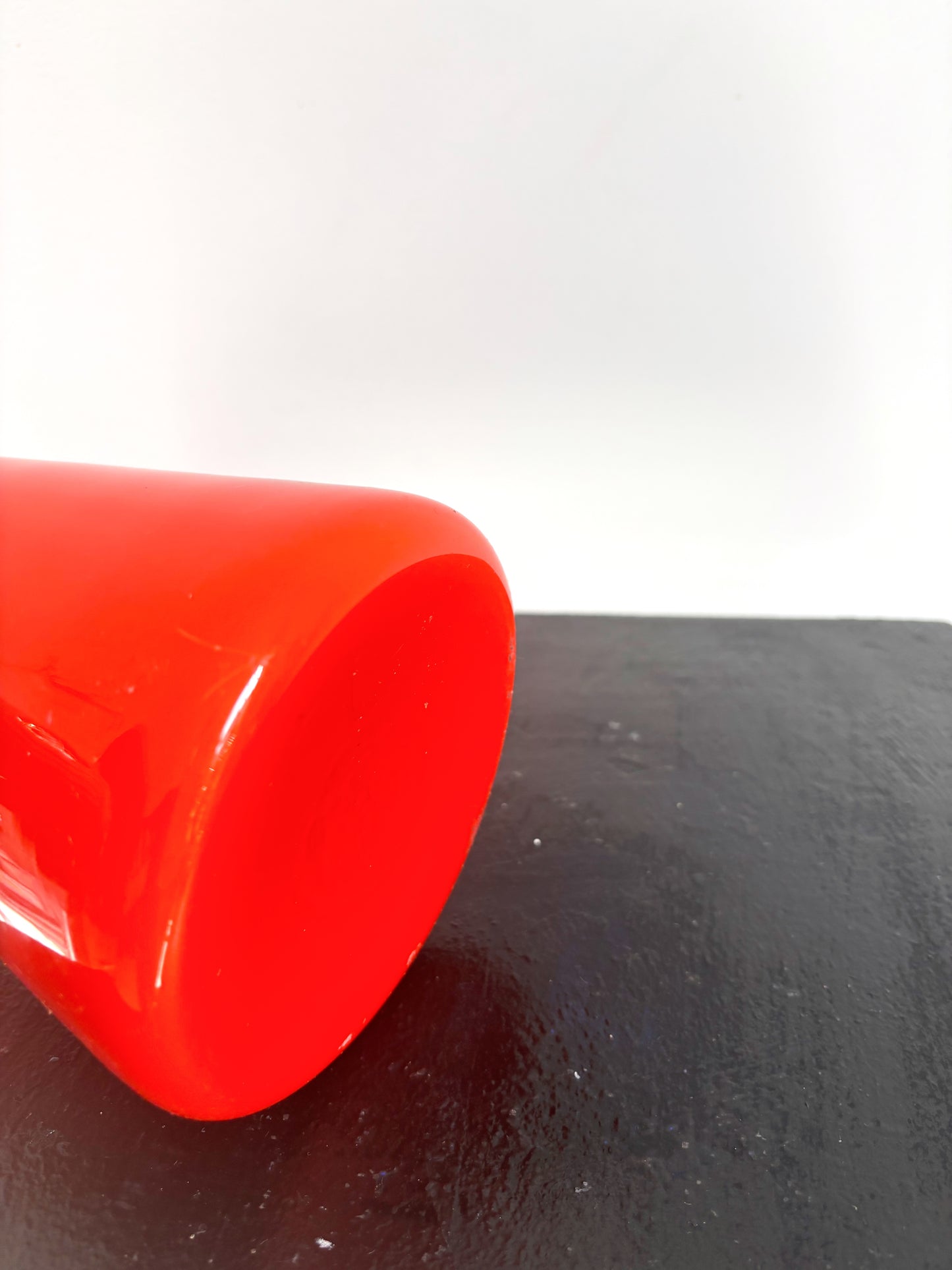 Vase orange en opaline d'Empoli
