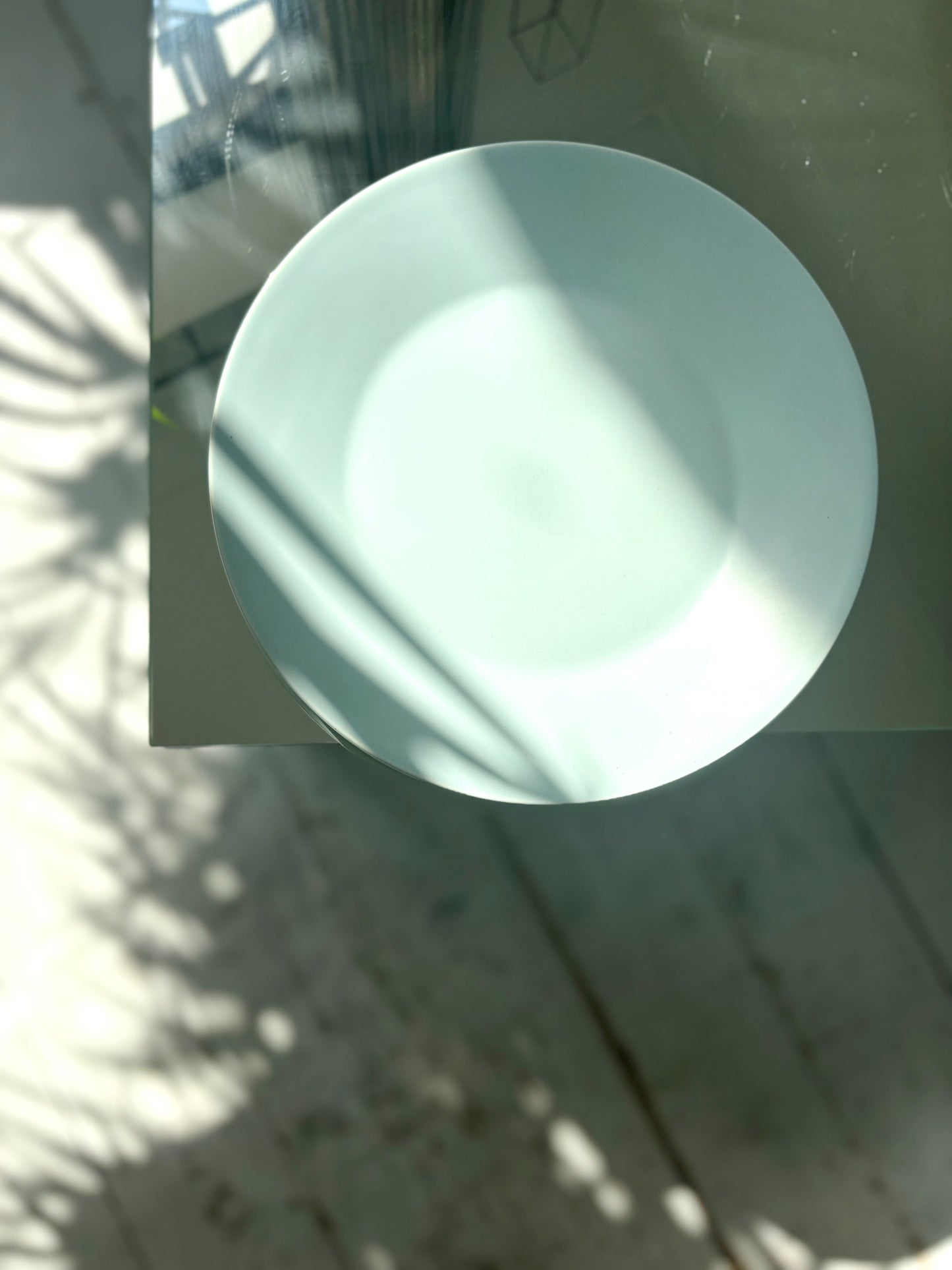 Ensemble de 4 assiettes bleu ciel Boch Frères Vedette