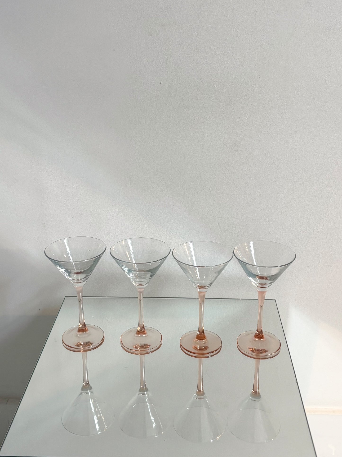 4 verres à cocktail Luminarc pieds roses