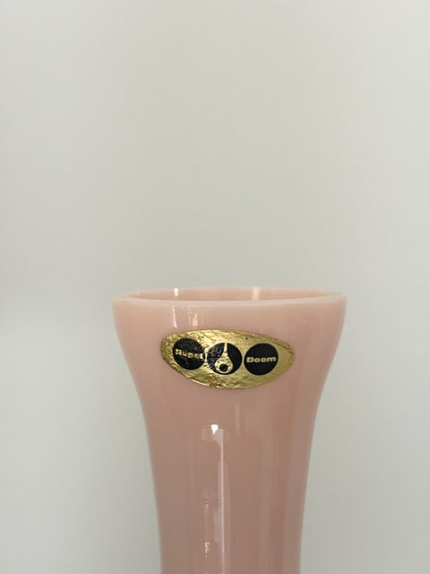 Vase rose en opaline de Boom
