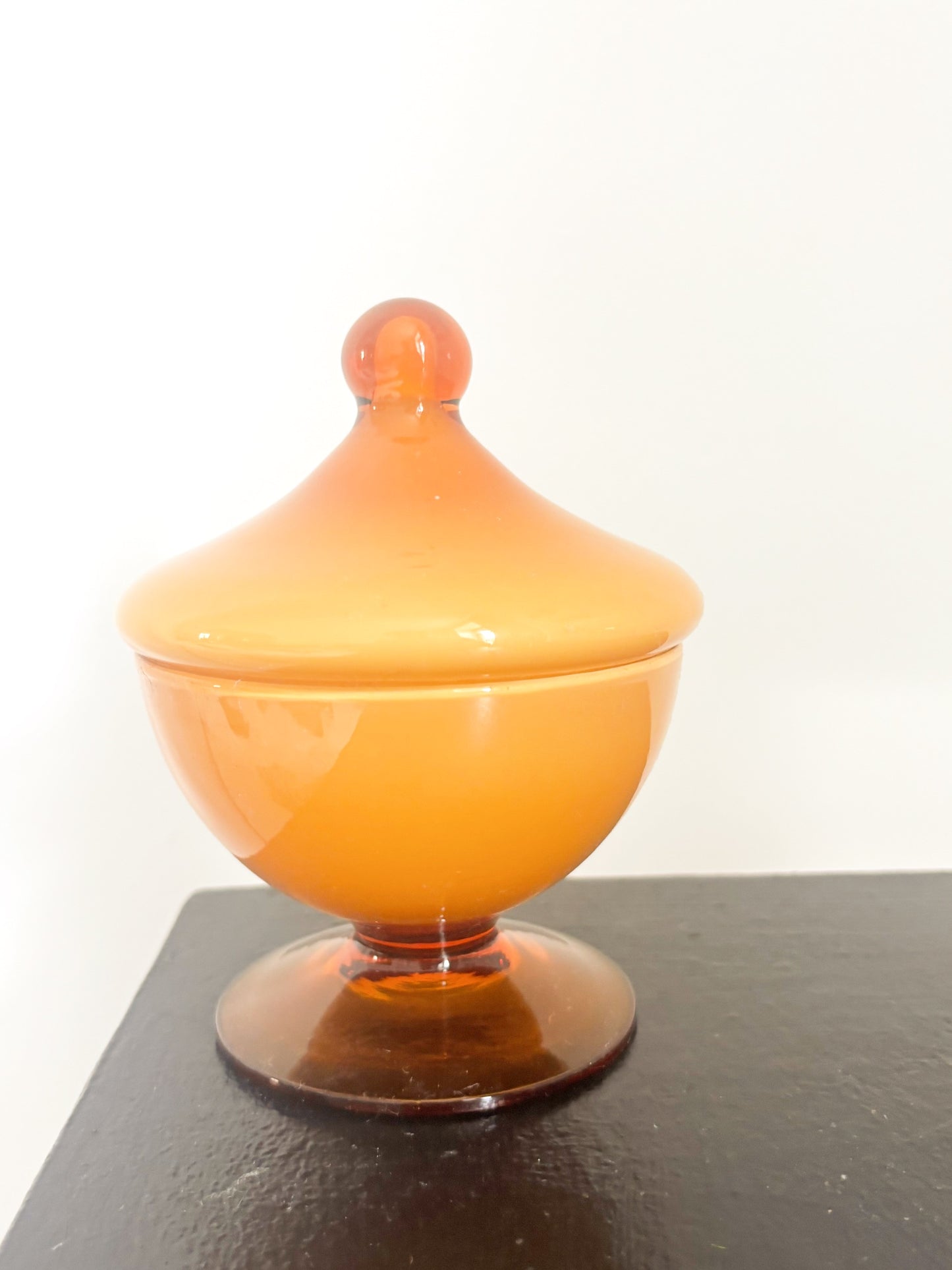 Bonbonnière en opaline Empoli caramel