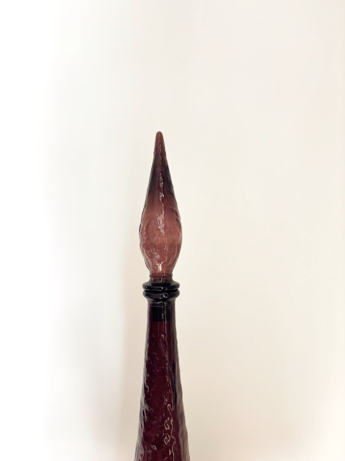 Bouteille mauve en verre Empoli