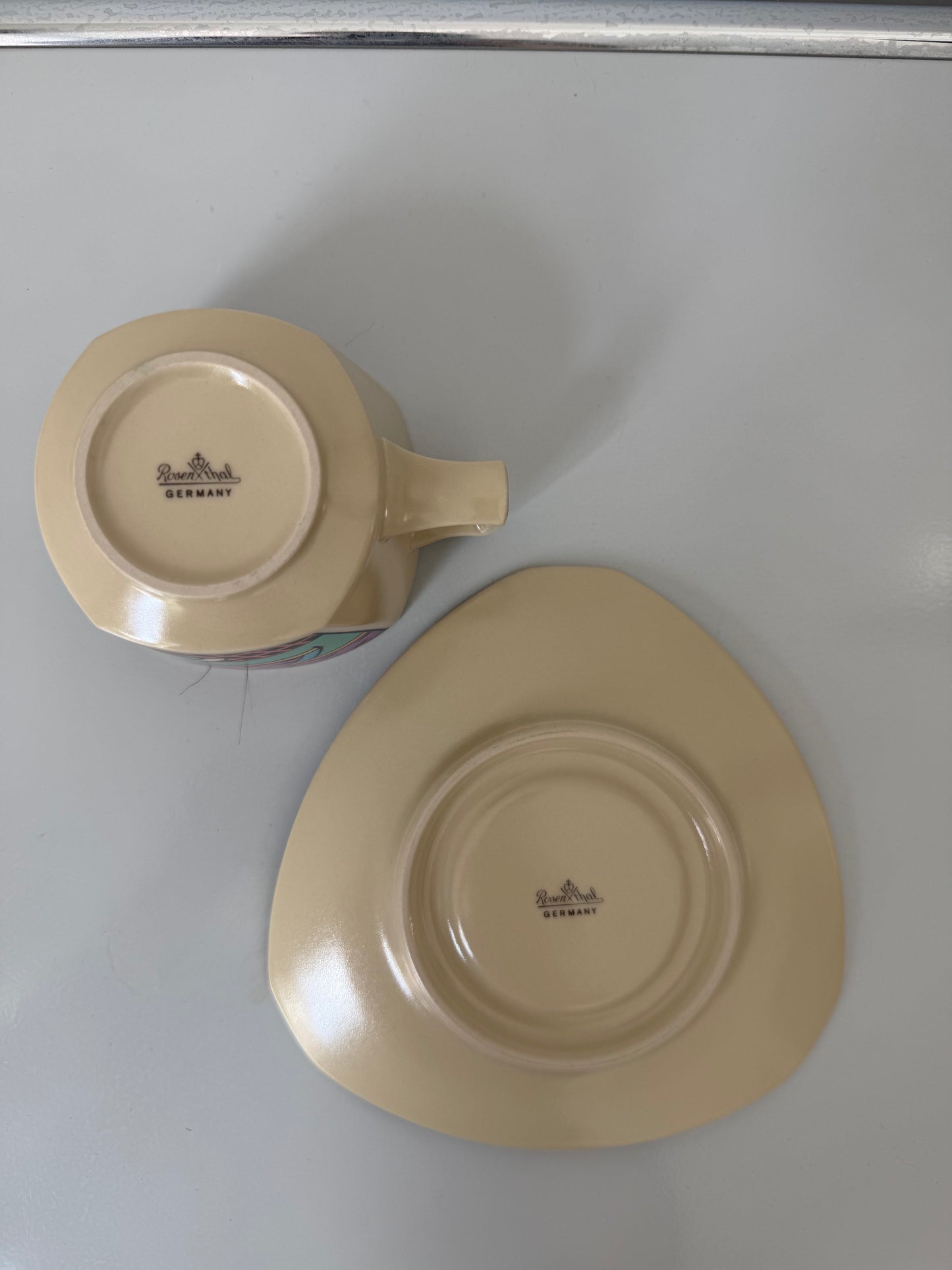 Tasse et sous-tasse de la collection Flash one pour Rosenthal 1980