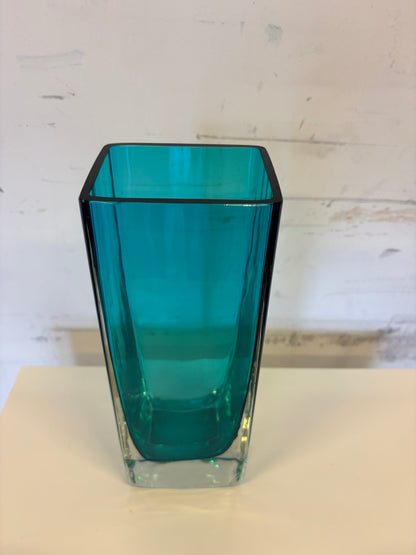 Vase en verre lourd vert d'eau