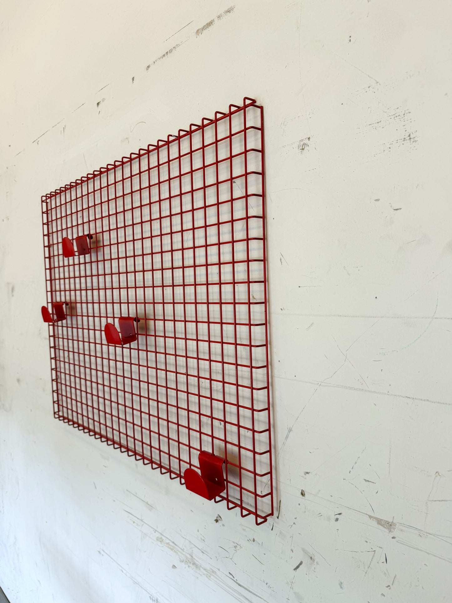 Rood raster wandorganizer SECCOSE
