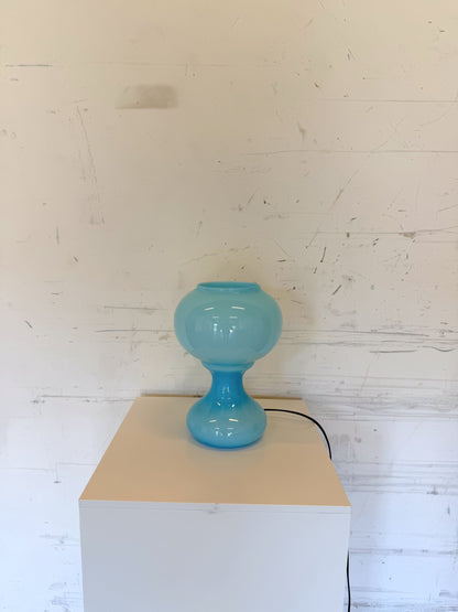 Lampe FUNGO en opaline bleue