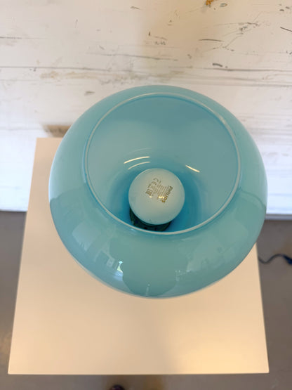 Lampe FUNGO en opaline bleue