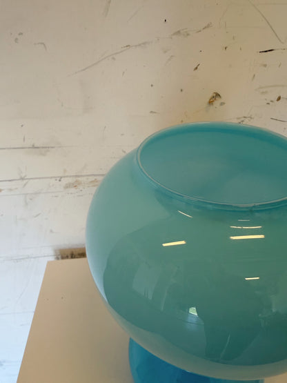 Lampe FUNGO en opaline bleue
