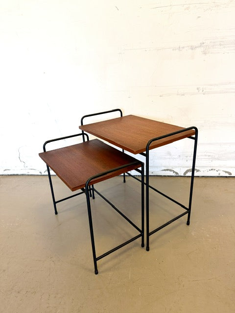 2 tables gigogne vintage en bois et métal