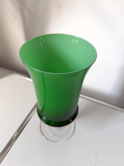 Vase en opaline d'Empoli vert gazon