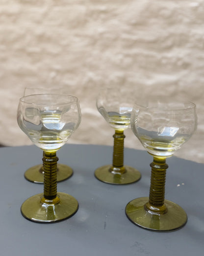 Ensemble de 4 verres à vin alsaciens