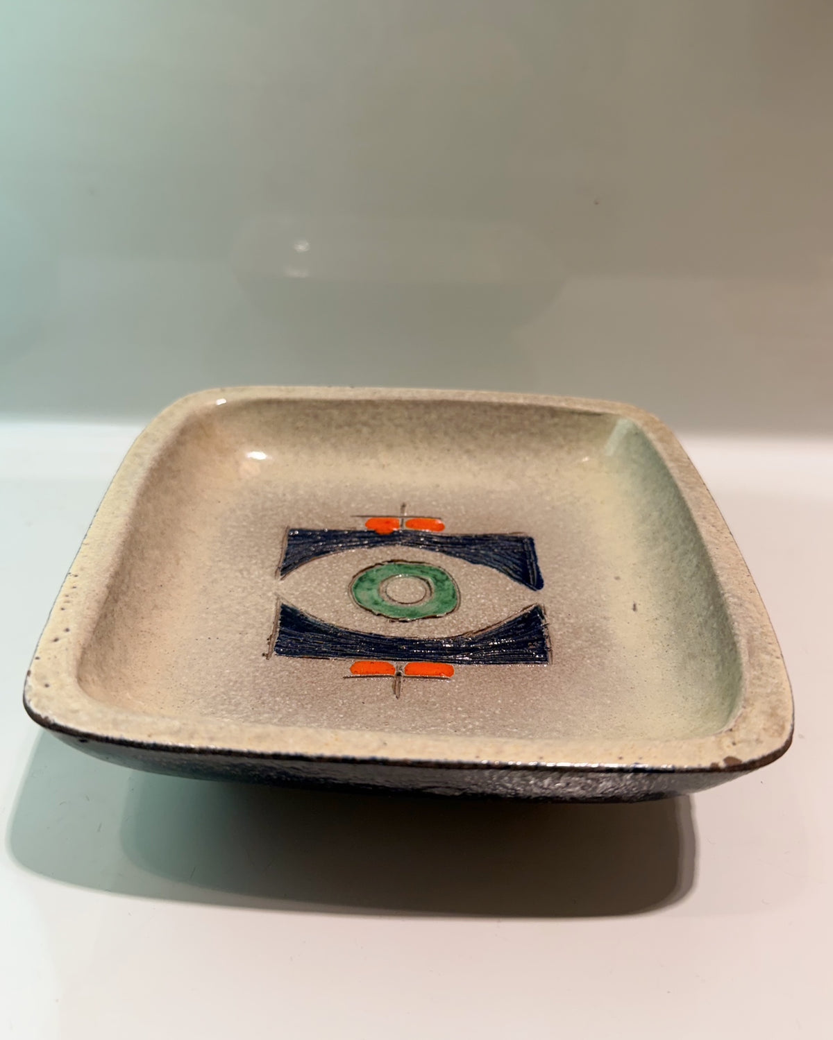 Vide-poche carré en céramique belge Oswald Tieberghien 1960
