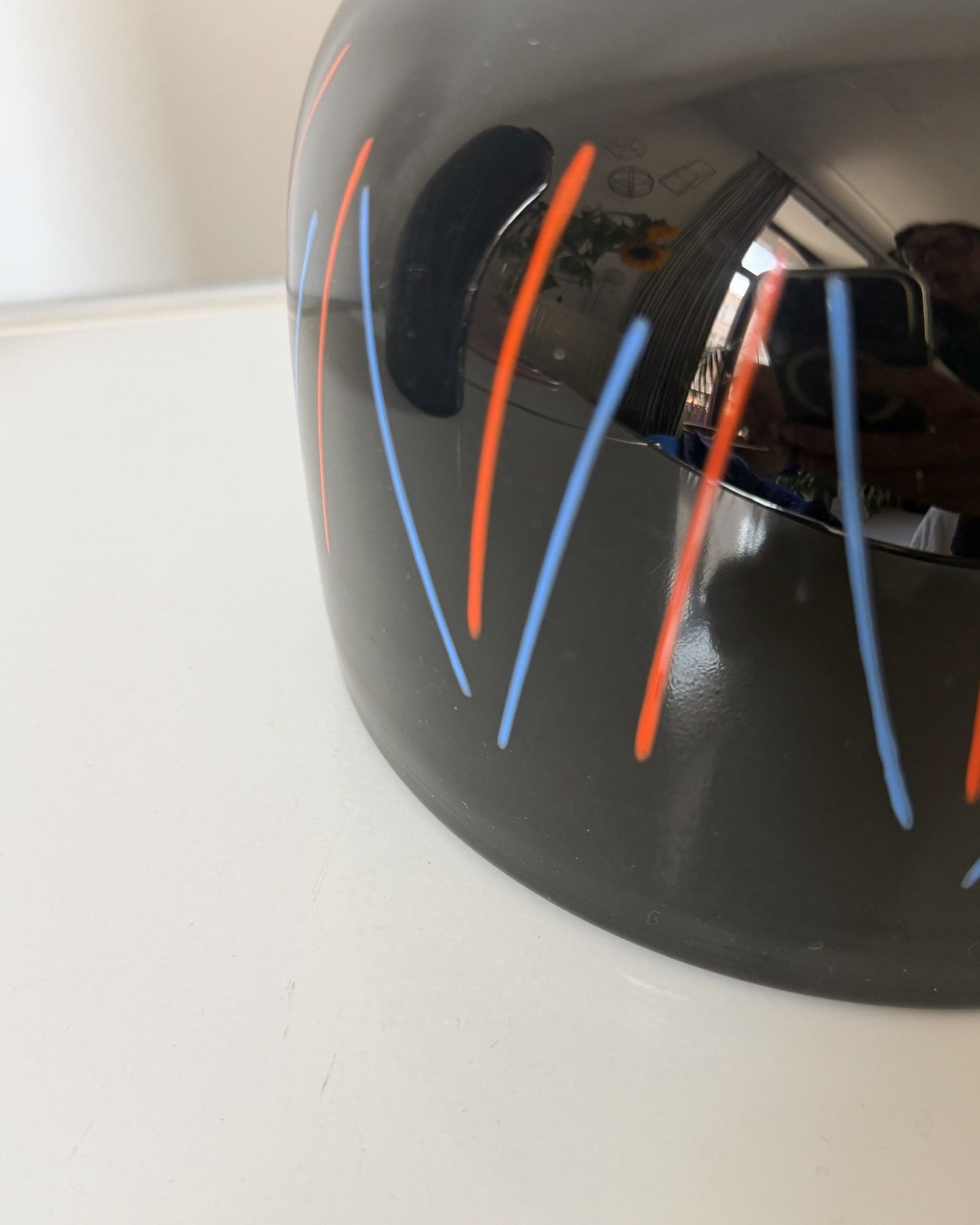 Vase postmoderne par Marcela Vosmikova IKEA 1980