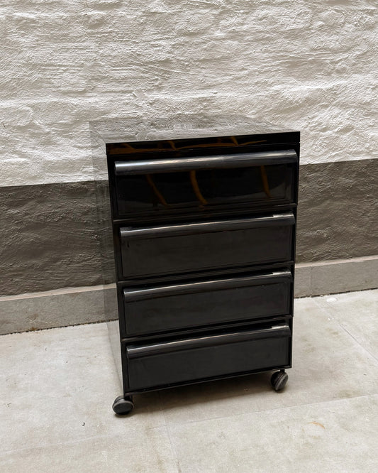 Meuble 4 tiroirs et sur roulettes Kartell Simon Fussell modèle 4602
