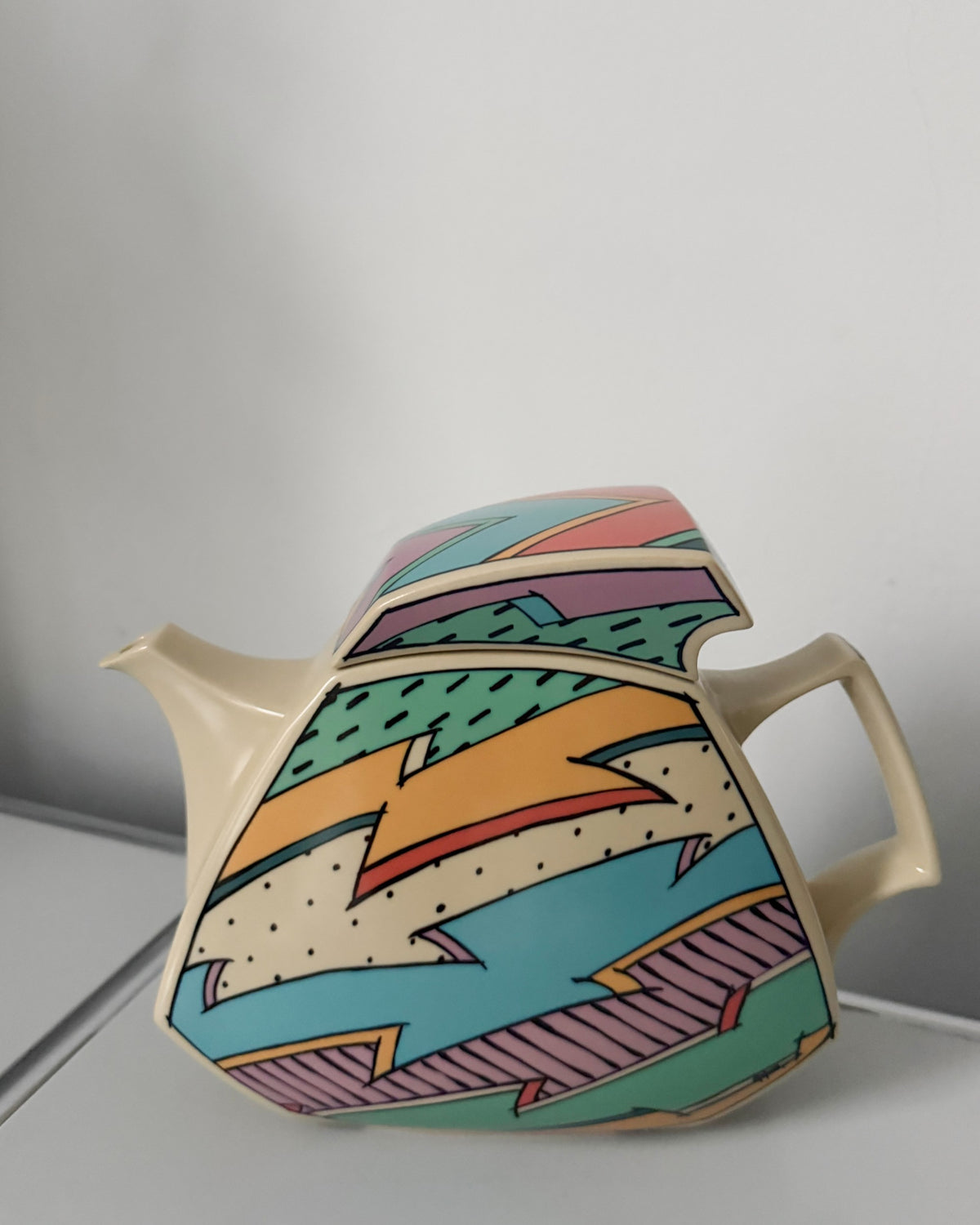 Théière Flash One Rosenthal par Dorothy Hafner