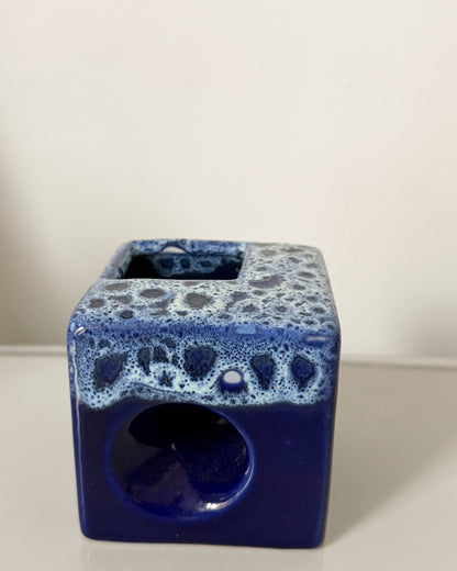 Petit vase cubique en céramique bleue Afina Rijnsburg