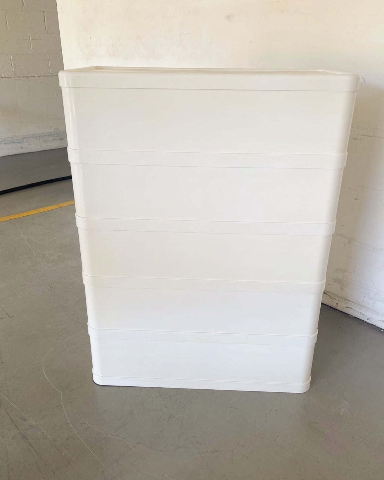 Commode modele 4904 Kartell par Olaf Von Bohr