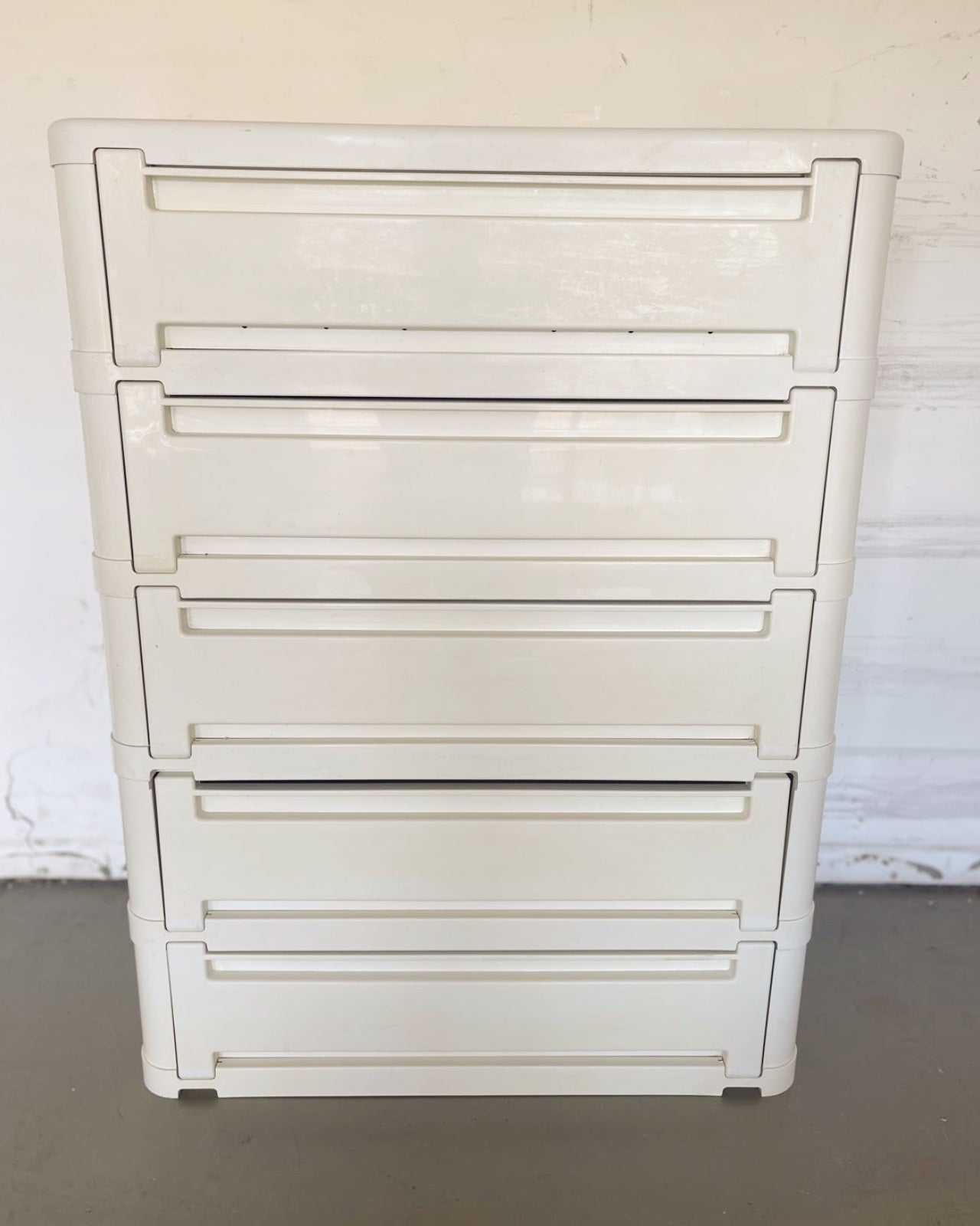 Commode modele 4904 Kartell par Olaf Von Bohr