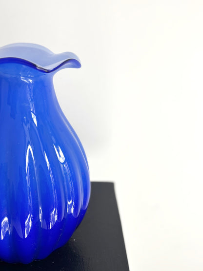 Vase en opaline Empoli bleu cobalt