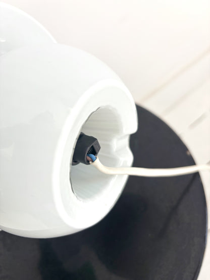 White mushroom lamp in Murano opaline