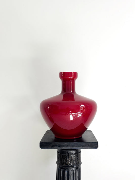 Grand vase Empoli en opaline rouge