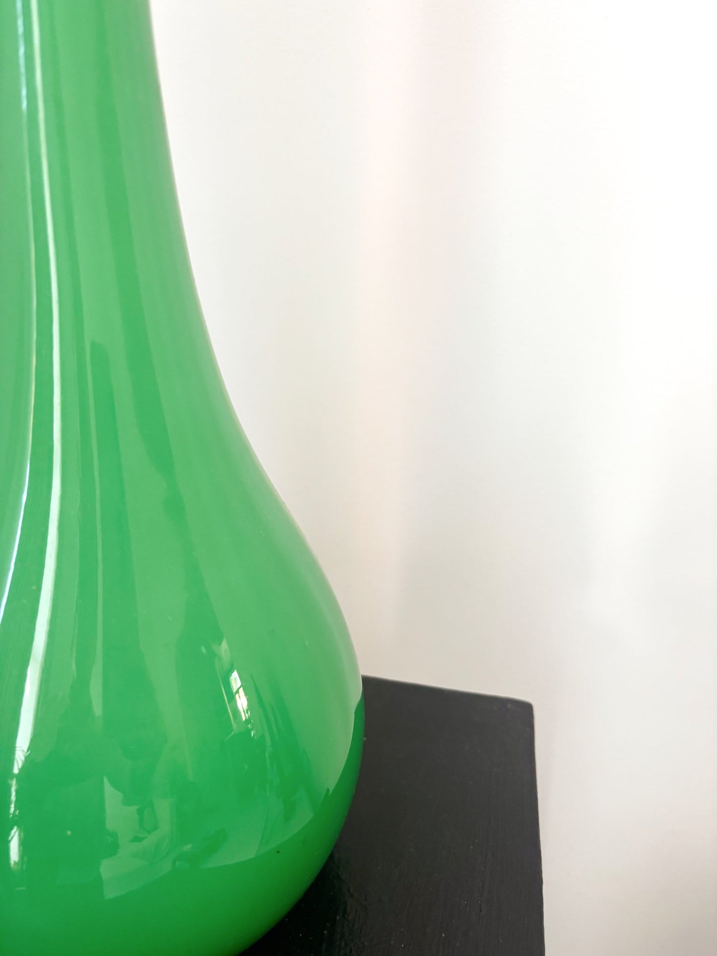 Bouteille en opaline Empoli vert d'eau
