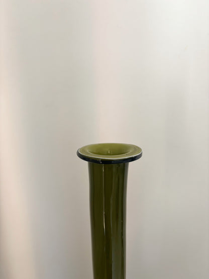 Bouteille vert Olive en opaline d'Empoli
