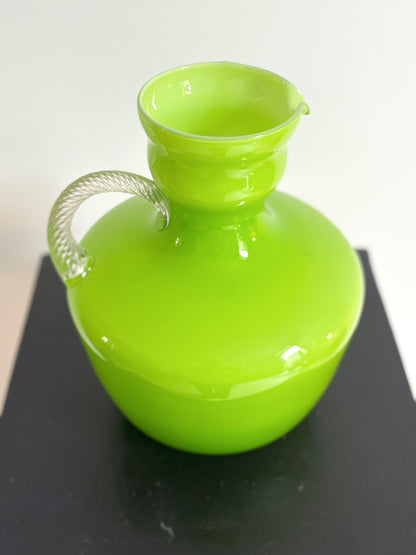 Vase en opaline d'Empoli vert citron