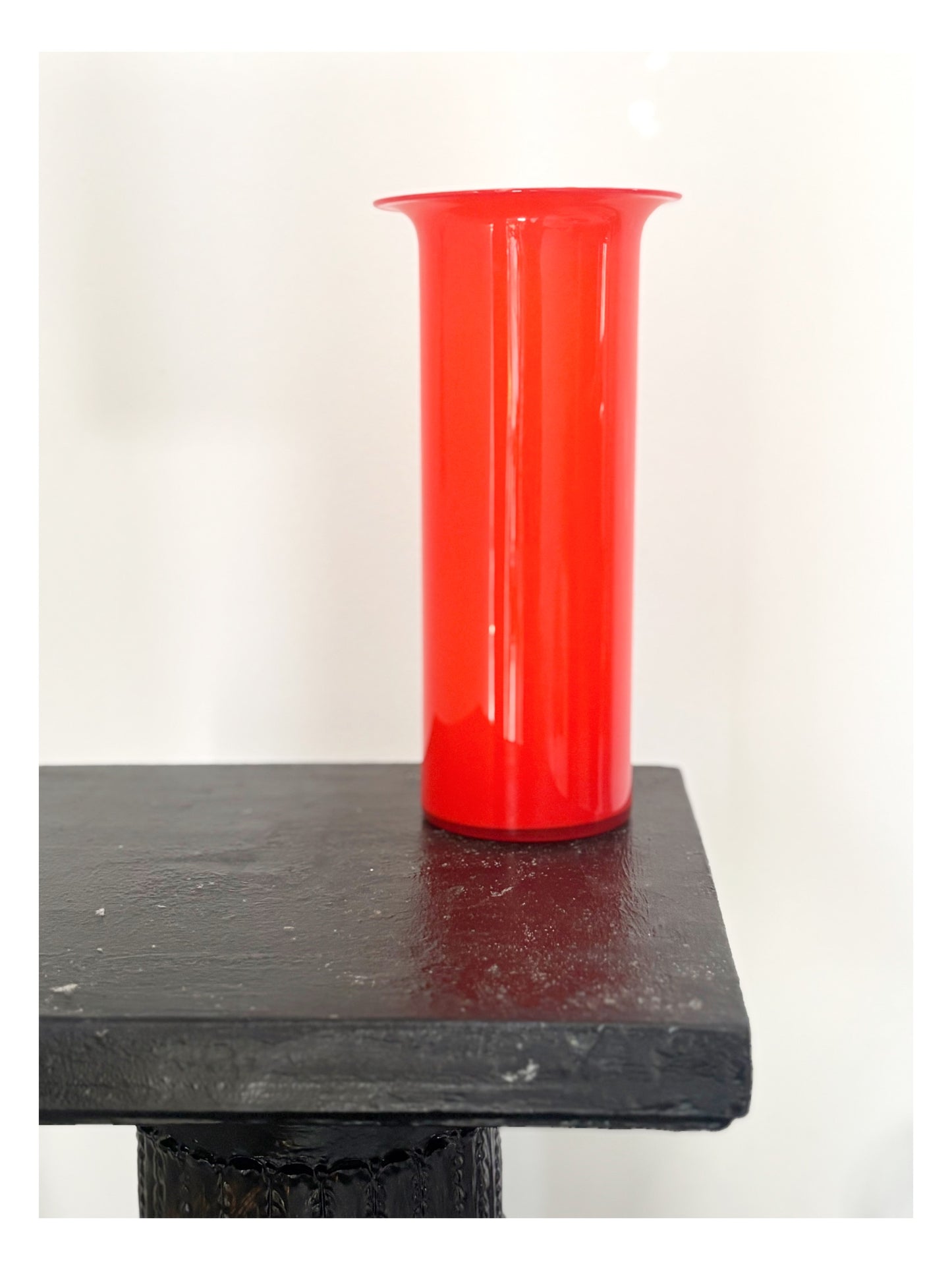 Vase en opaline rouge Holmegaard