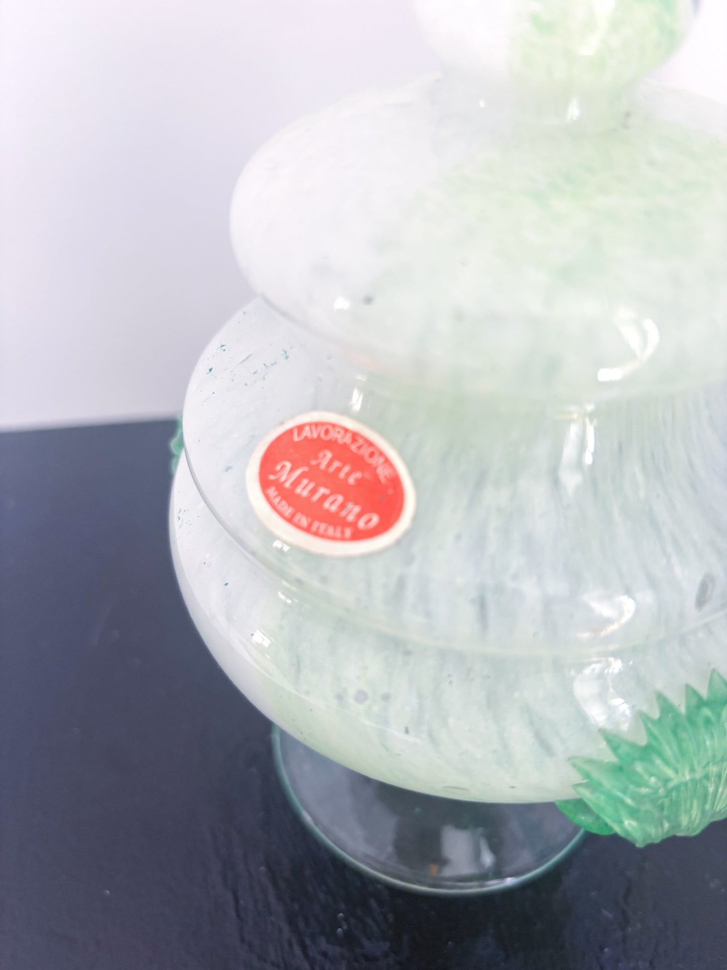 Bonbonnière verte en opaline Murano