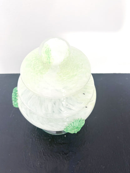 Bonbonnière verte en opaline Murano